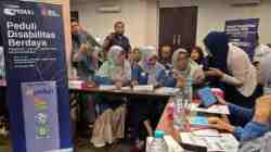 Dukung Kesetaraan XL SMART Beri Pelatihan Literasi Digital Kewirausahaan Penyandang Disabilitas di Kediri XLSMART Memberi Pelatihan Literasi Digital untuk Disabilitas