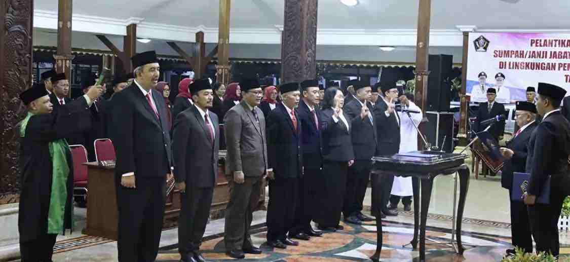 Bupati Blitar Rijanto Pelantikan