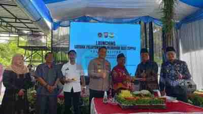 Bupati Blitar Rijanto Resmikan SPPG Polri Polres Blitar di Desa Jimbe Kecamatan Kademangan