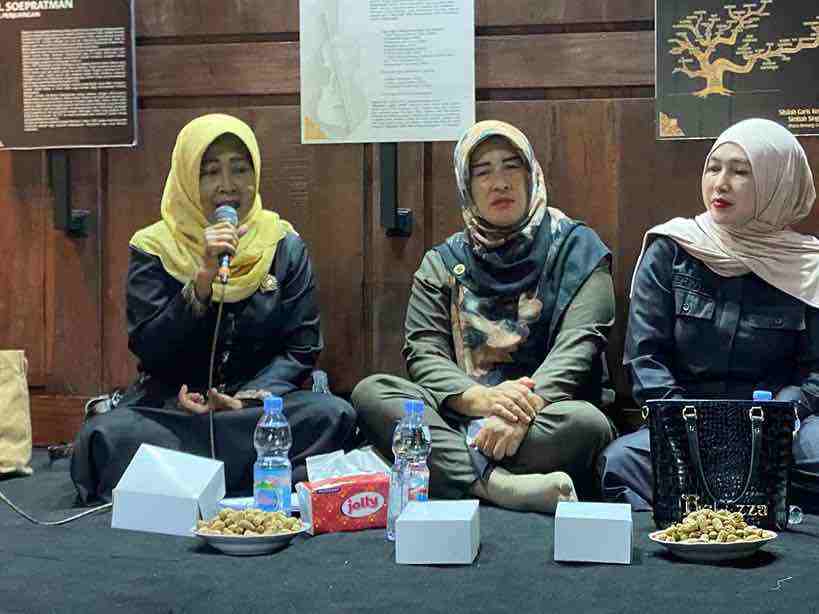 Bupati Purworejo Yuli Hastuti