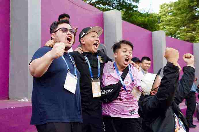 Gading Marten dan Dito