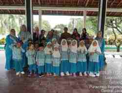 Tanamkan Semangat Kepahlawanan Sejak Dini, KB Munawaroh Purworejo Gelar Ziarah ke Makam Pahlawan