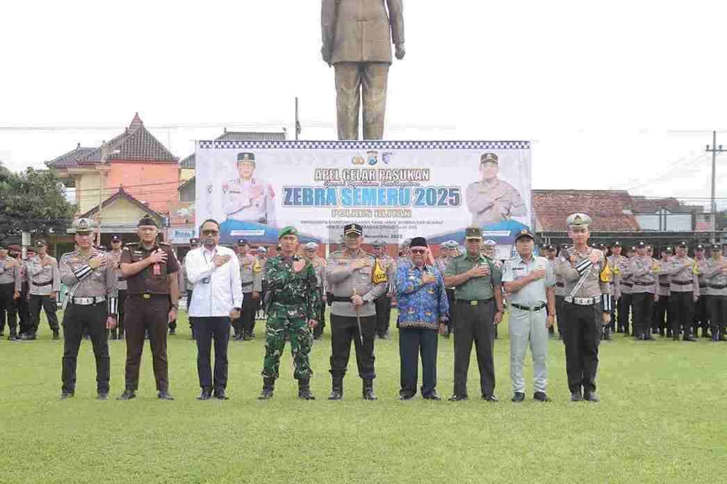 Polres Blitar Gelar Apel Operasi Zebra Semeru 2025