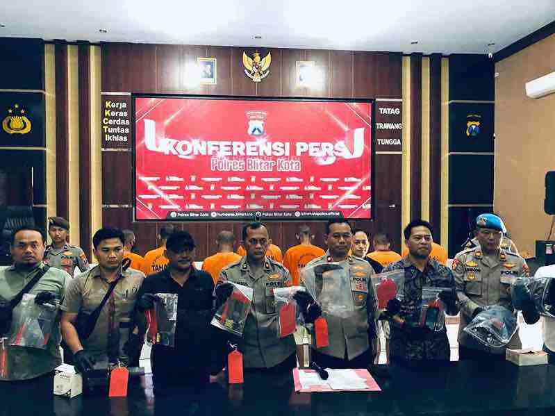 Polres Blitar Kota Ungkap Lima Kasus Pencurian, 1 Pelaku Remaja 18 Tahun Polres Blitar Kota Pers Rilis Pencurian