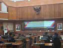 Hj Nani Astuti Gantikan H Fran Suharmaji, DPRD Purworejo Rapat Paripurna Pemberhentian PAW