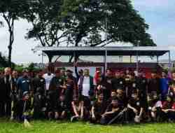 Ratusan Pendekar PSHT Kota Kediri dan Warga Gotong Royong Bersihkan Lapangan Banteng