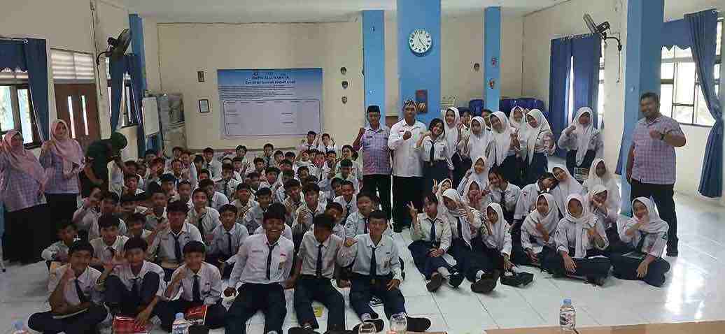 SMPN 32 Surabaya menggelar kegiatan Sosialisasi Sekolah Ramah Anak