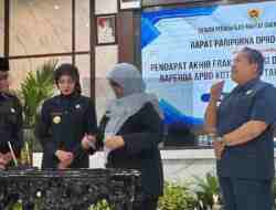 Rapat Paripurna, DPRD Kota Kediri Setujui Raperda APBD Kota Kediri Tahun Anggaran 2026