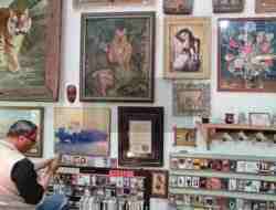 Waroeng Baroe Lama Kediri Tawarkan Suasa Jadoel Bikin Pengunjung Bernostalgia