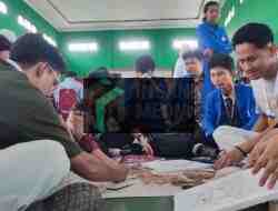 Sinergitas Mahasiswa UNP Kediri–UTP Malaysia Angkat Pamor dan Wayang Kulit Kelurahan Dermo