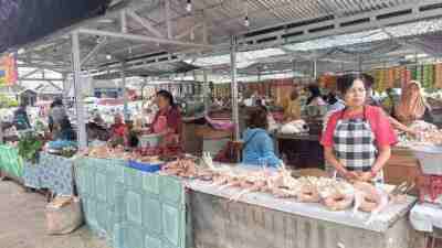 Pasar Kesamben Sementara Pindah di Lapangan Babadan