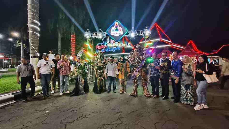 Pembukaan Blitar Ekraf ColaborArt Festival 2025