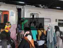 KAI Pastikan Stok Tiket Kereta Api untuk Libur Natal dan Tahun Baru Masih Tersedia