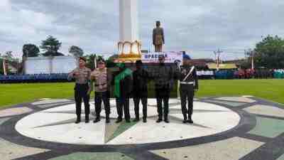 Upacara Bela Negara di Alun Alun Kanigoro Kabupaten Blitar