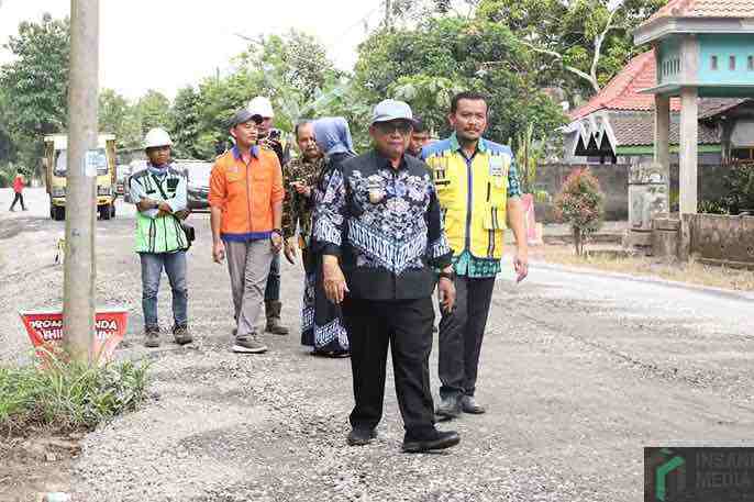 Bupati Blitar Rijanto Sidak IJD Ruas Brongkos Ngembul