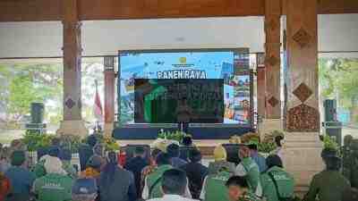 Bupati Blitar Rijanto Tasyakuran Swasembada Pangan di Pendopo Sasana Adhi Praja