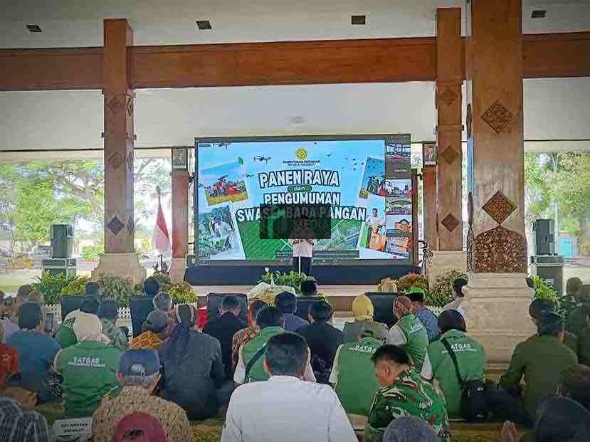 2025 Produksi Beras di Kabupaten Blitar Naik 5,1 Persen, Komitmen Swasembada Pangan Bupati Blitar Rijanto Tasyakuran Swasembada Pangan di Pendopo Sasana Adhi Praja