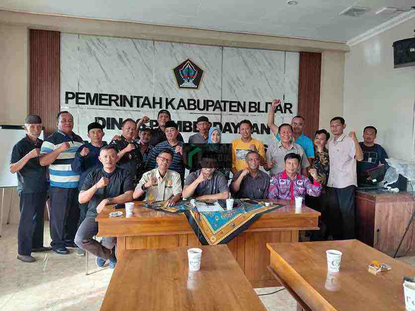 Empat Organisasi Perangkat Desa di Blitar Menggelar Forum Diskusi Membahas dampak Efisiensi