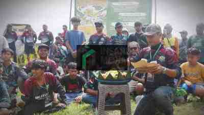 Komunitas Blitar Mikro Fishing Menggelar Anniversarry dengan Bersih bersih Sungai Save Our Nature