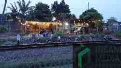 Minumminum sini Cafe di Kawasan Kecamatan Garum Kabupaten Blitar