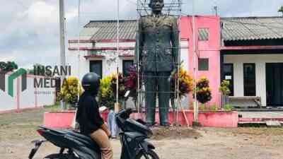 Halaman Sirkuit Sentul Kota Blitar Berdiri Patung Bung Karno Pindahan dari Istana Gebang