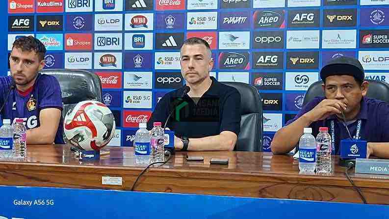 Pelatih Persik Kediri Marcus Reina Torres