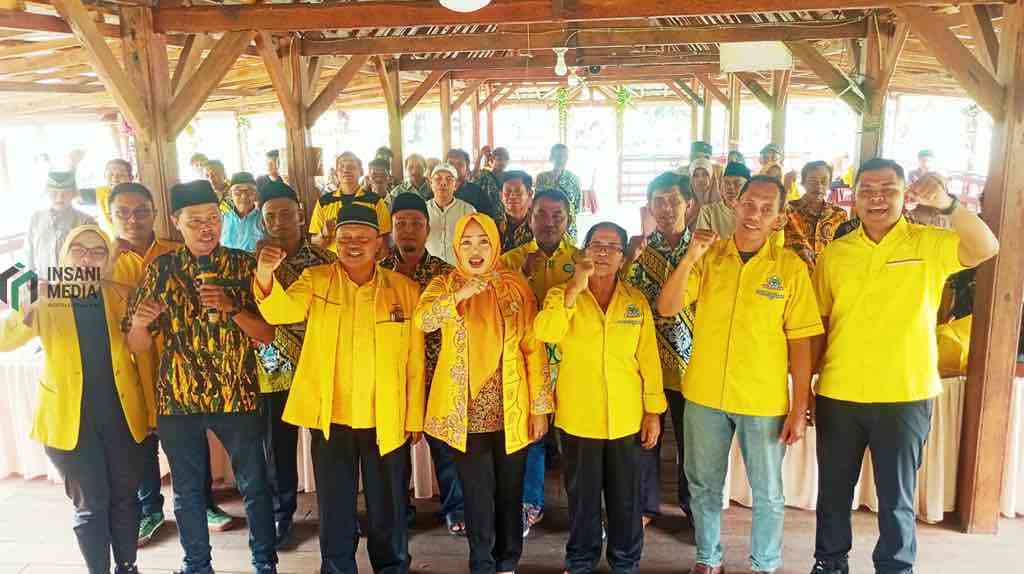Pengurus DPD PK PD Partai Golkar Kabupaten Blitar saat Muscam Dapil 4 Kabupaten Blitar