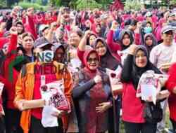 HUT PDI P KE-53, Mbak Ganik Ajak Warga Kediri Senam Sicita