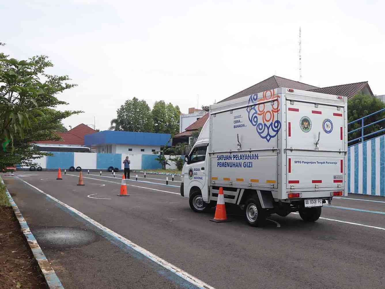 Salah Satu Sopir SPPG Program MBG Mendapatkan Pelatihan Safety Driving di Polres Purworejo