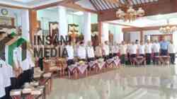 Bapenda dan Kecamatan Wates Menerina Penghargaan WBK