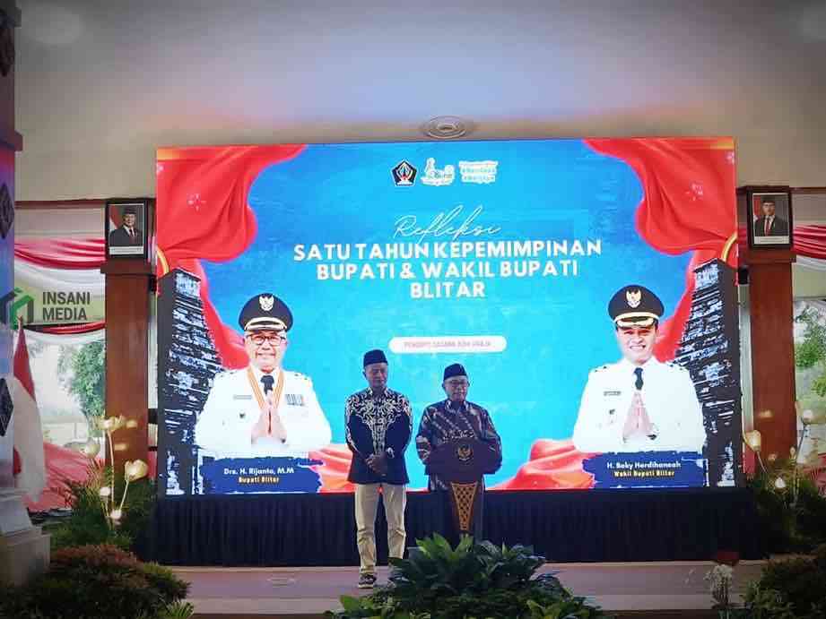 Bupati Blitar Rijanto dan Wakil Bupati Blitar Beky Herdihansah