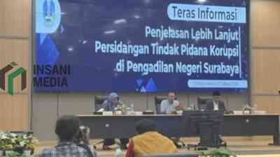 Kepala Biro Hukum Setdaprov Jatim Adi Sarono di acara Teras Informasi di Sidoarjo