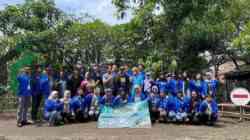 Mahasiswa UNP Kediir Memberi Pelatihan Pembuatan Pupuk Organik pada Warga Kelurahan Mojoroto Kecamatan Mojoroto Kota Kediri