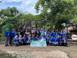 Mahaswa UNP Kediri Edukasi warga Beri Pelatihan Pembuatan Kompos dan Ajak Tanam Sayur Mayur