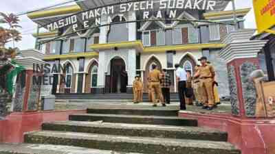 Masjid Syech Subakir di Desa Penataran Kecamatan Nglegok