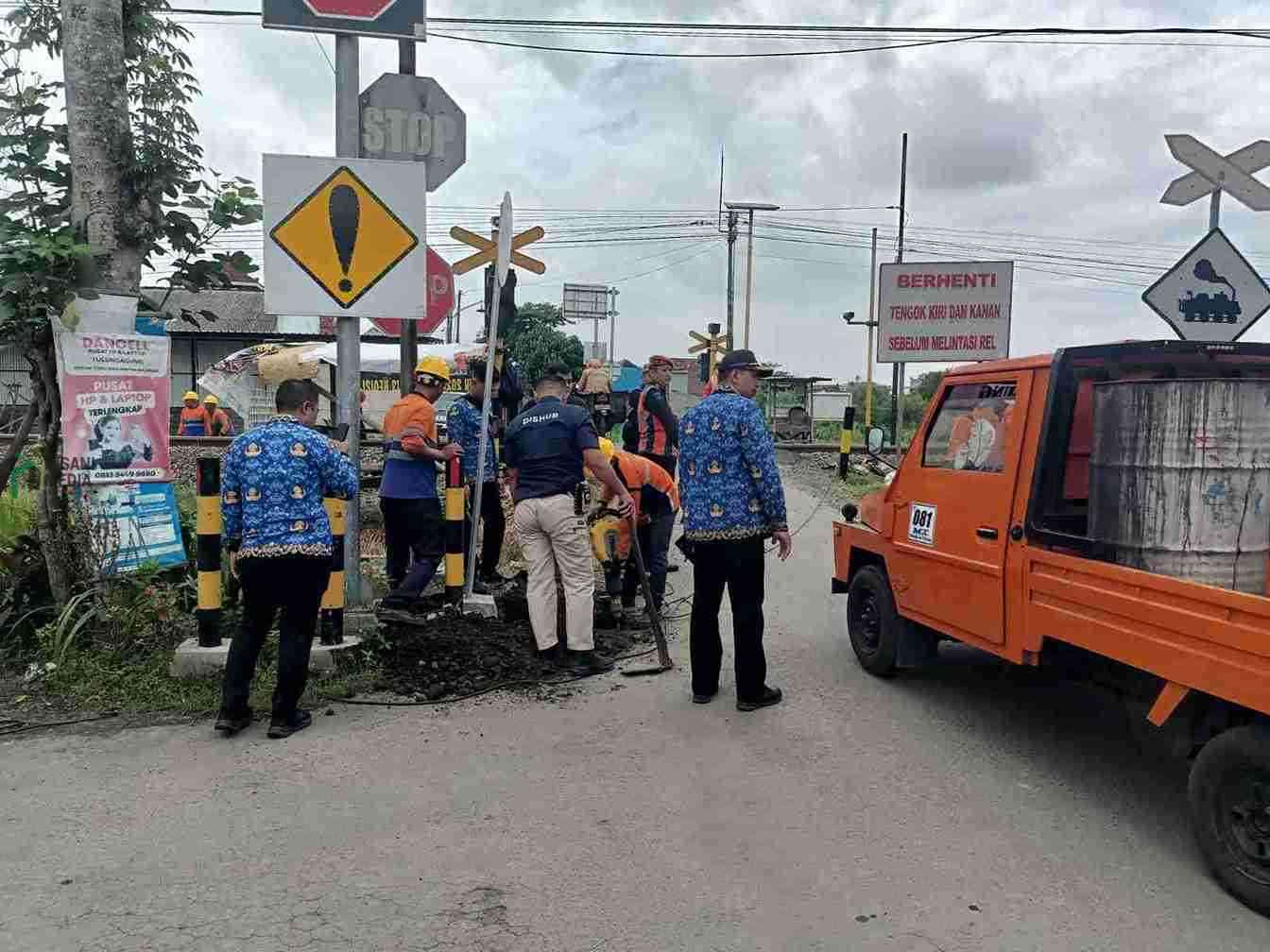 Normalisasi Jalur Sebidang Kereta Api di Tulungagung