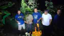 Tanam Ganja dalam Pot Bunga, Dua Warga Plosoklaten Kediri Dibekuk Polisi Polisi Mengungkap Warga Kecamatan Plosoklaten Kabupaten Blitar Menanam Pohon Ganja di Vas Bunga