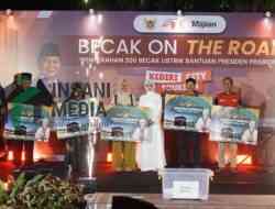 Satu Tahun Menjabat, Mbak Wali Berangkatkan Warga Kurang Mampu Umroh Gratis