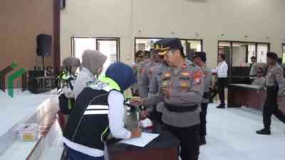 Polres Blitar Kota Gelar Tes Urine, 92 Anggota Dinyatakan Negatif Narkoba