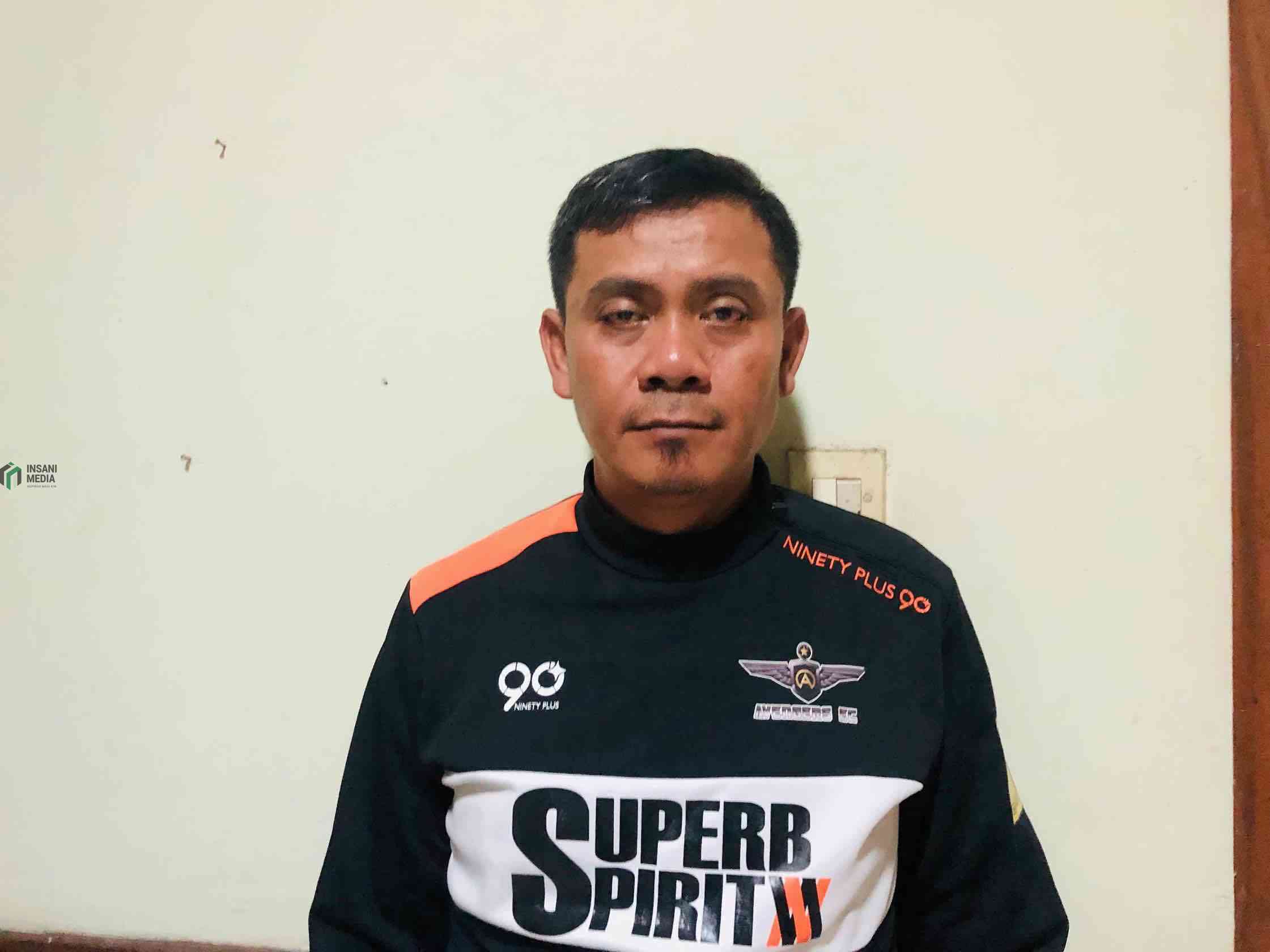 Asisten Lapangan Yayasan Djoko Dwi Hartanto
