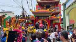 Kirab Barongsai dan Liong Meriahkan Penutupan Cap Go Meh di Kota Blitar