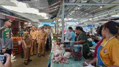Bupati Blitar, Rijanto Pantau Harga Sembako Jelang Lebaran