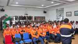 Daop 7 Madiun Bekali Ratusan Penjaga Perlintasan Kereta Api Menjelang Lebaran Idul Fitri 1447 H