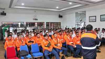 Jelang Angkutan Lebaran, KAI Daop 7 Madiun Bekali Ratusan Petugas Lintasan