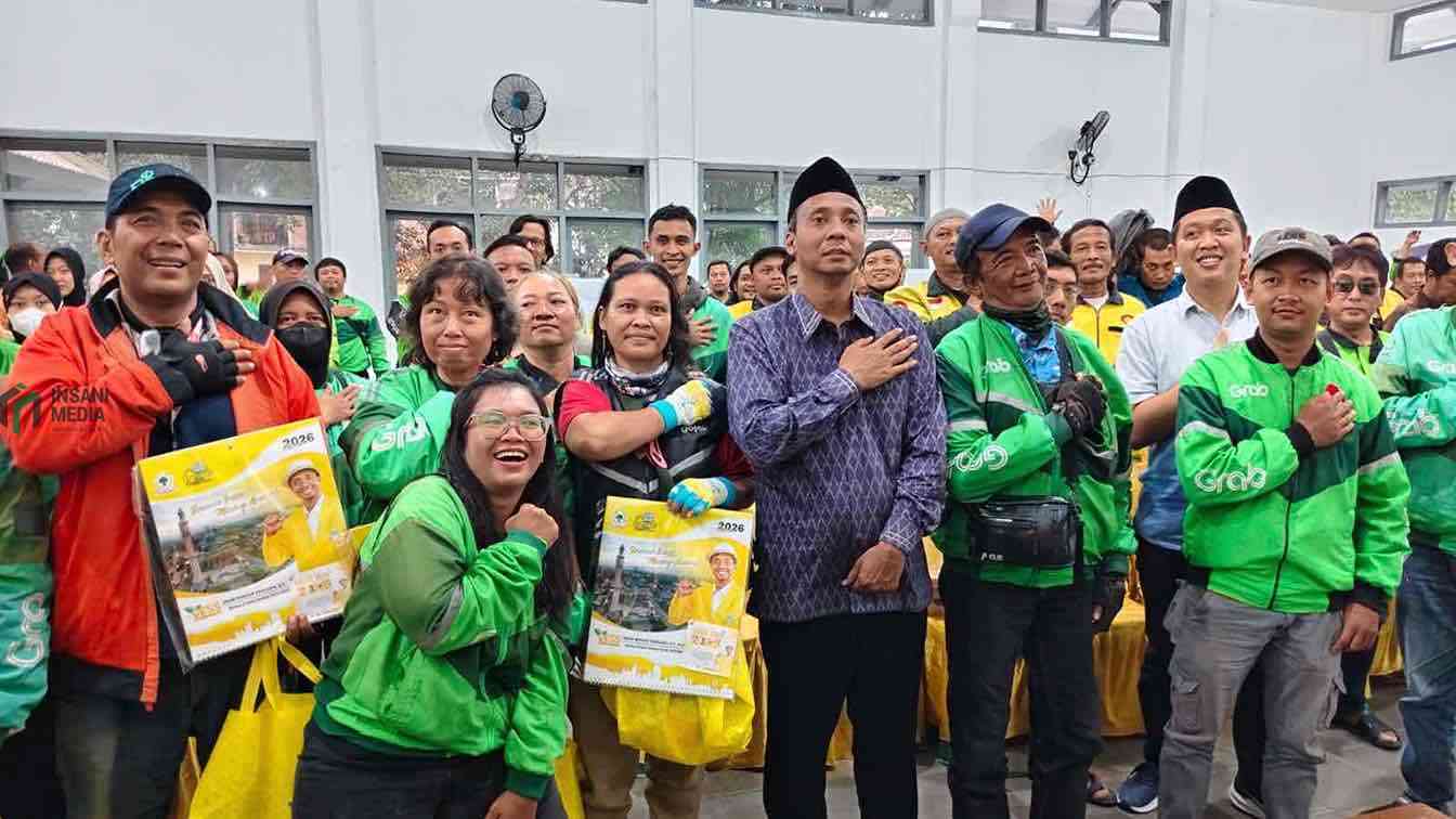 Sosialisasi Produk Hukum, Ojol Kediri Keluhkan Jalan Rusak ke Fraksi Golkar Kota Kediri Ketua Fraksi Partai Golkar DPRD Kota Kediri Imam Wihdan Zarkasyi