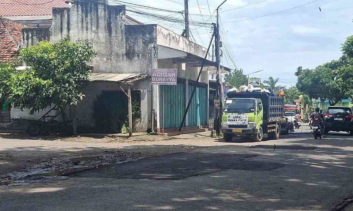 Perbaikan Jalan di Kabupaten Blitar