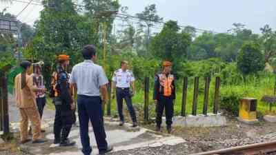 Polres Blitar Kota Tutup Perlintasan KA Tanpa Palang Jelang Operasi Ketupat 2026