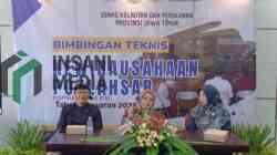 Tiga Poklahsar Kabupaten Blitar Terima Bantuan Alat Produksi