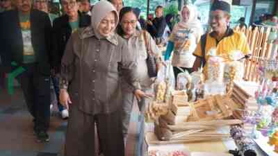 Bupati Purworejo Yuli Hastuti saat Membuka Festiku 2026 di TMII Jakarta