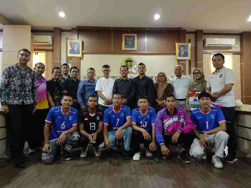 DPRD Menerima Kunjungan Klub Bola Voli Patriot Purworejo U 18